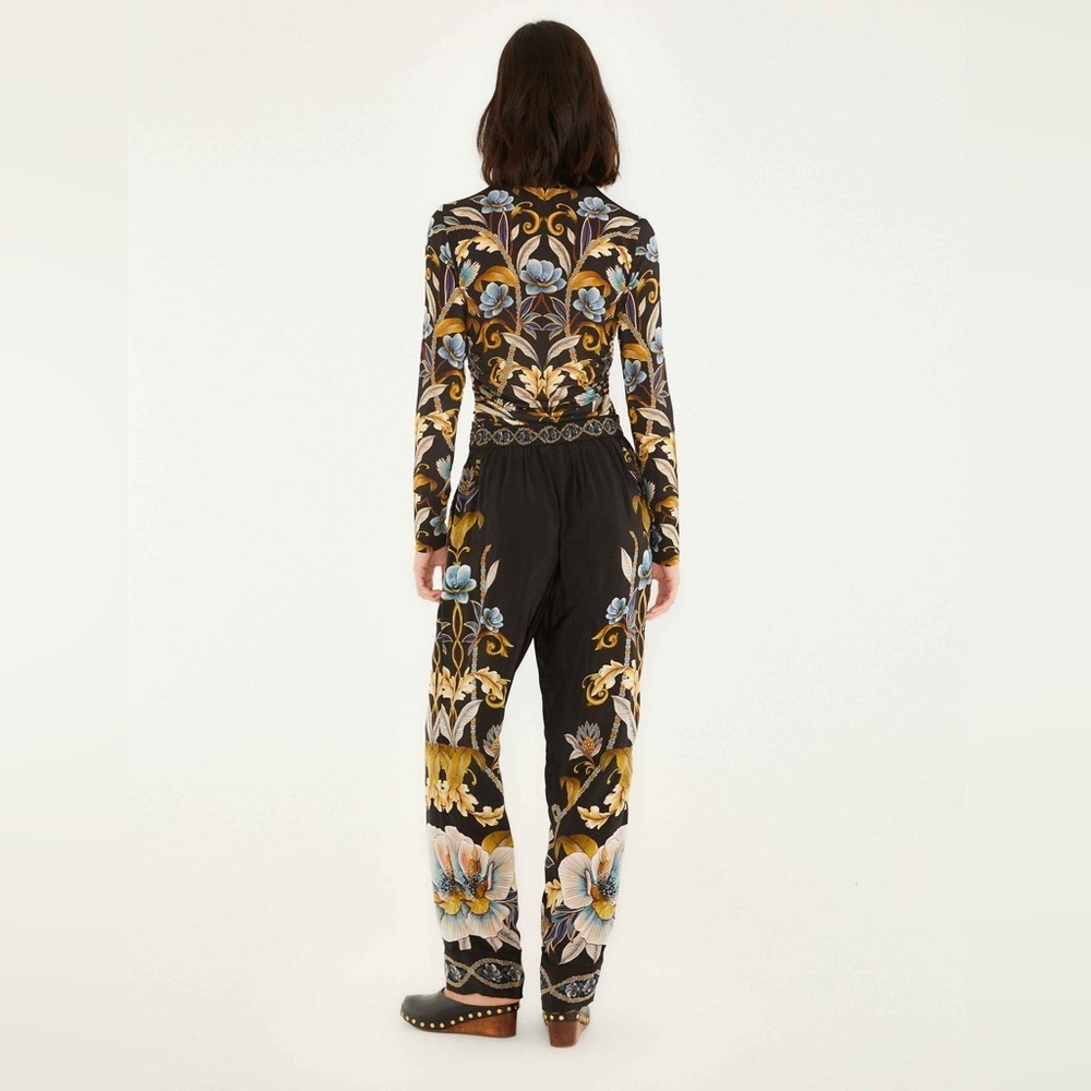 Farm Rio: Black Flowerful Garden Pajama
Pants DT - Picture 2 of 15